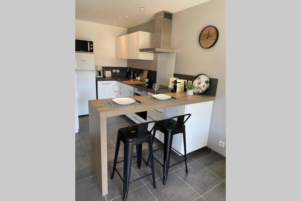 Le Continental Beau T2 Plein Centre + Parking Apartment อานซี ภายนอก รูปภาพ